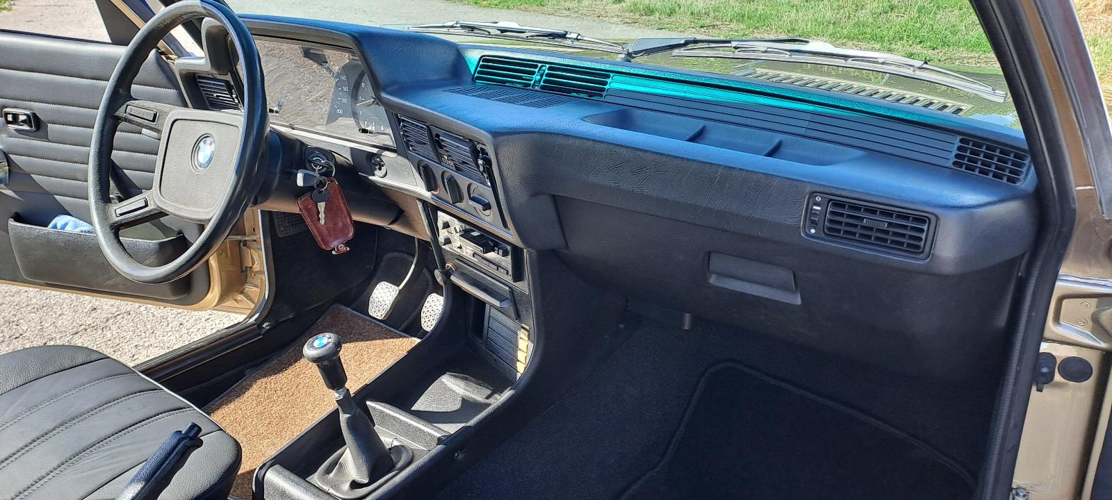 BMW 315  ( E21 )