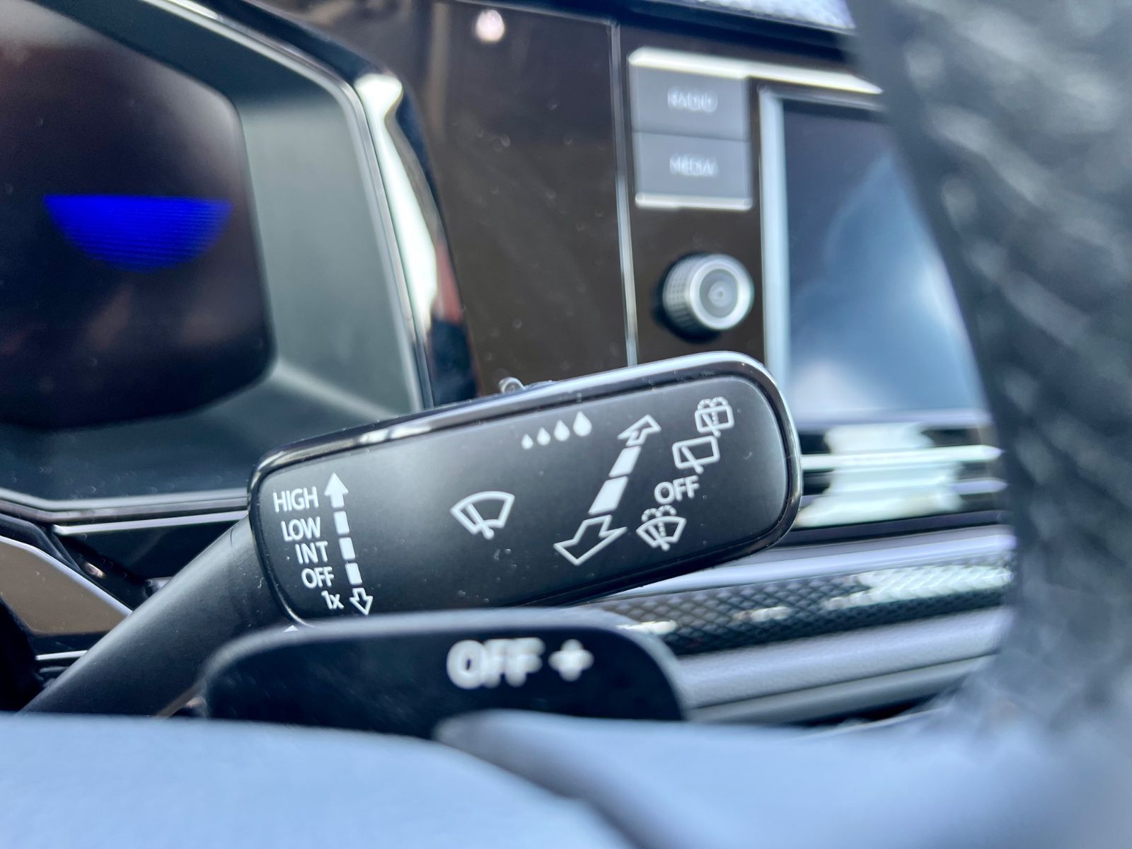 VW Taigo Life AAC GZJR SHZ KLIMA LED ALU