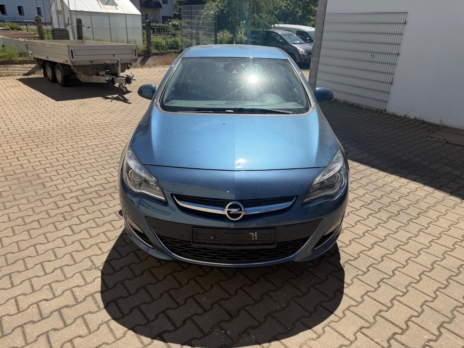 Opel Astra 1.6 CDTI ecoFLEX Exklusiv 81kW S/S 97g