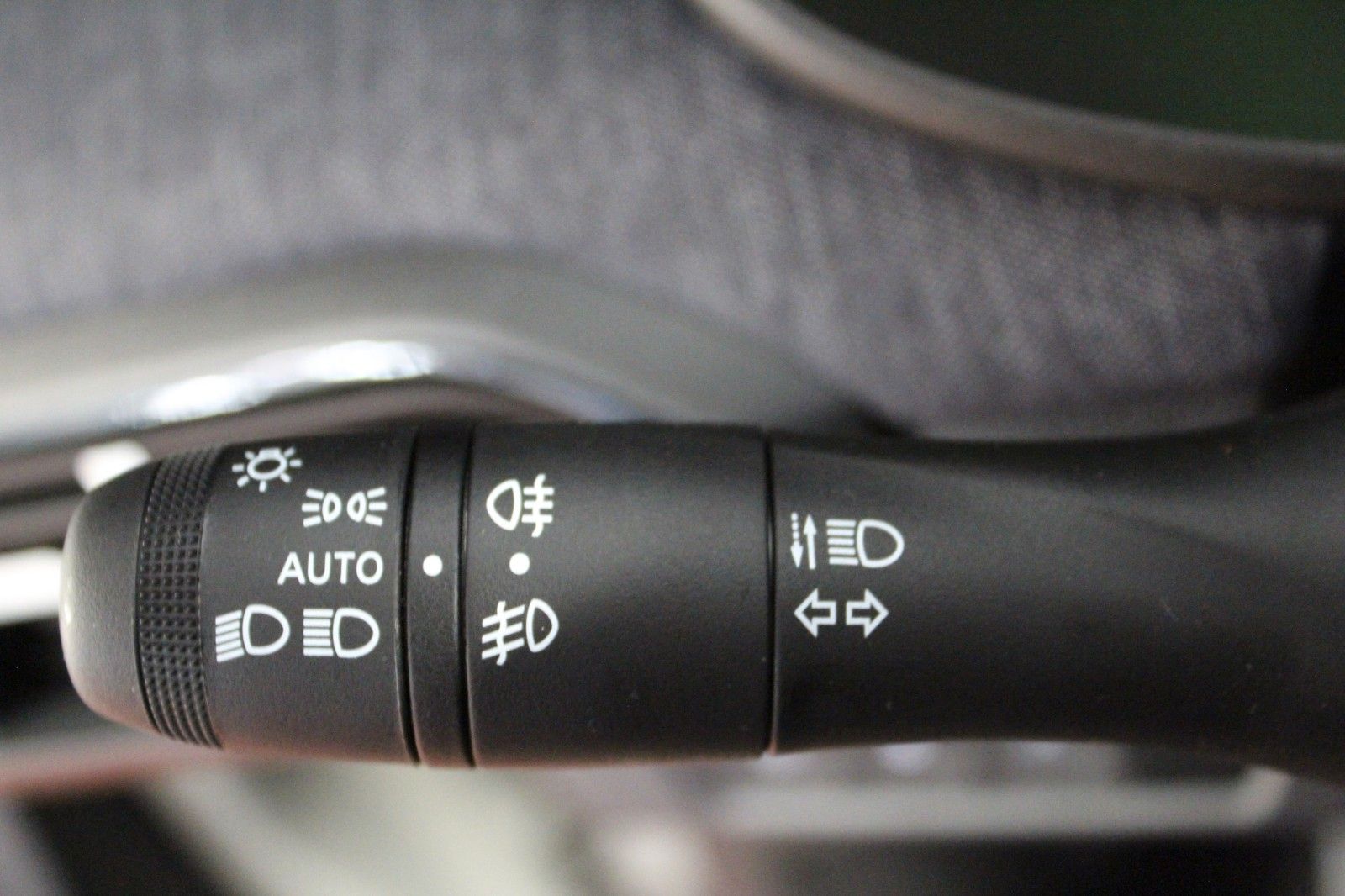 Fahrzeugabbildung Dacia Sandero Journey+ ECO-G 120 *Navi*Sitzhz*LPG