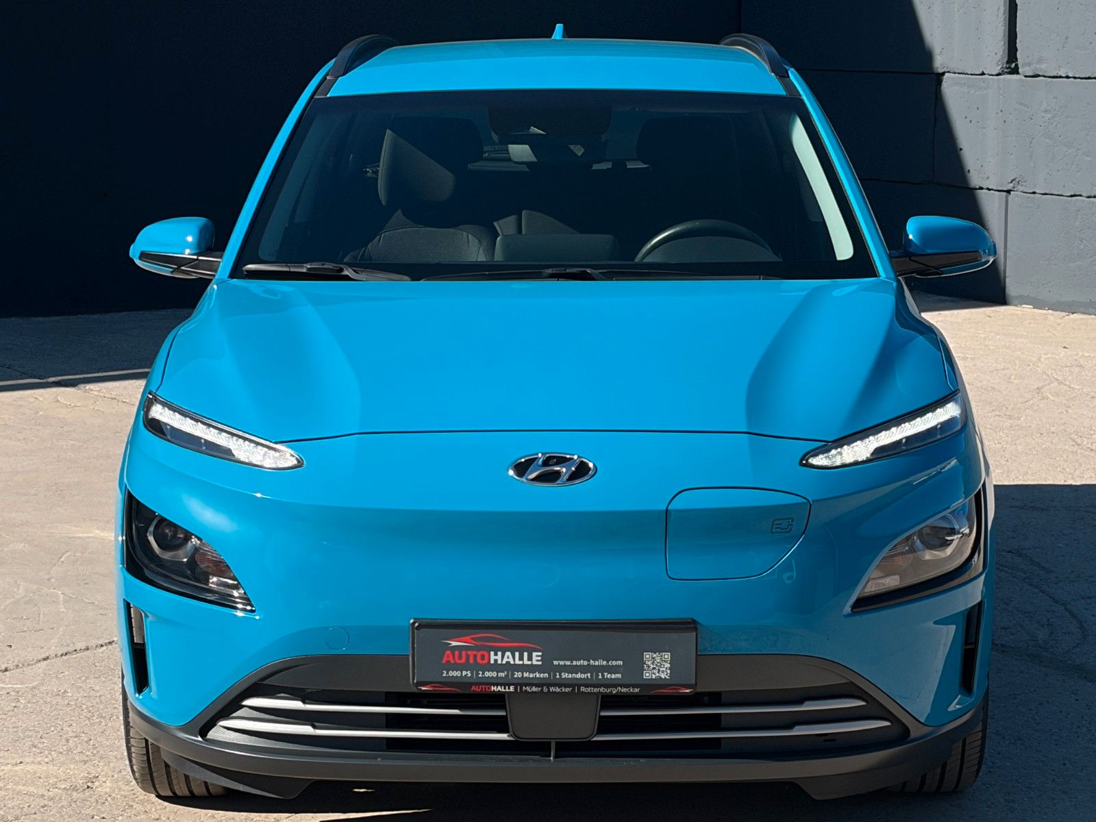 Fahrzeugabbildung Hyundai KONA E Select CarPlay Kamera PDC ACC SHZ LHZ LKA