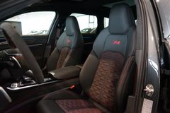 AUDI RS6 performance | B&O Advanced | Ceramics | Pano AUDI RS6 performance | B&O Advanced | Ceramics | Pano