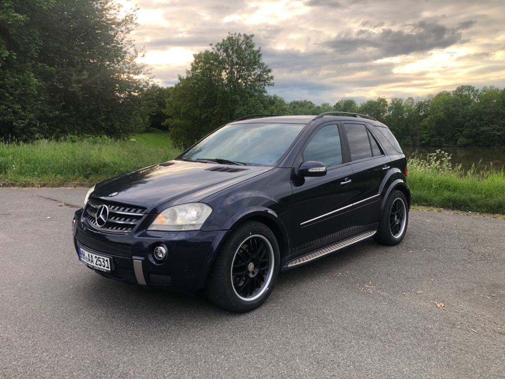 Mercedes-Benz ML 500