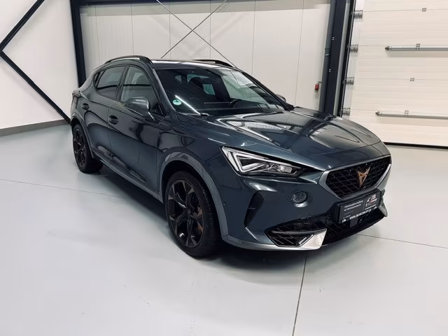 Cupra VZ 4Drive / Leder / Pano /DCC