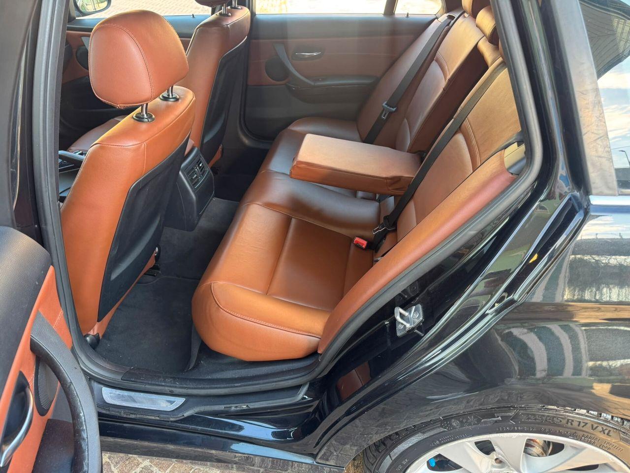 BMW 320 2011 — photo 8