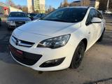 Opel Astra J Sports Tourer Selection - Opel Astra Selection mit Diesel-Antrieb