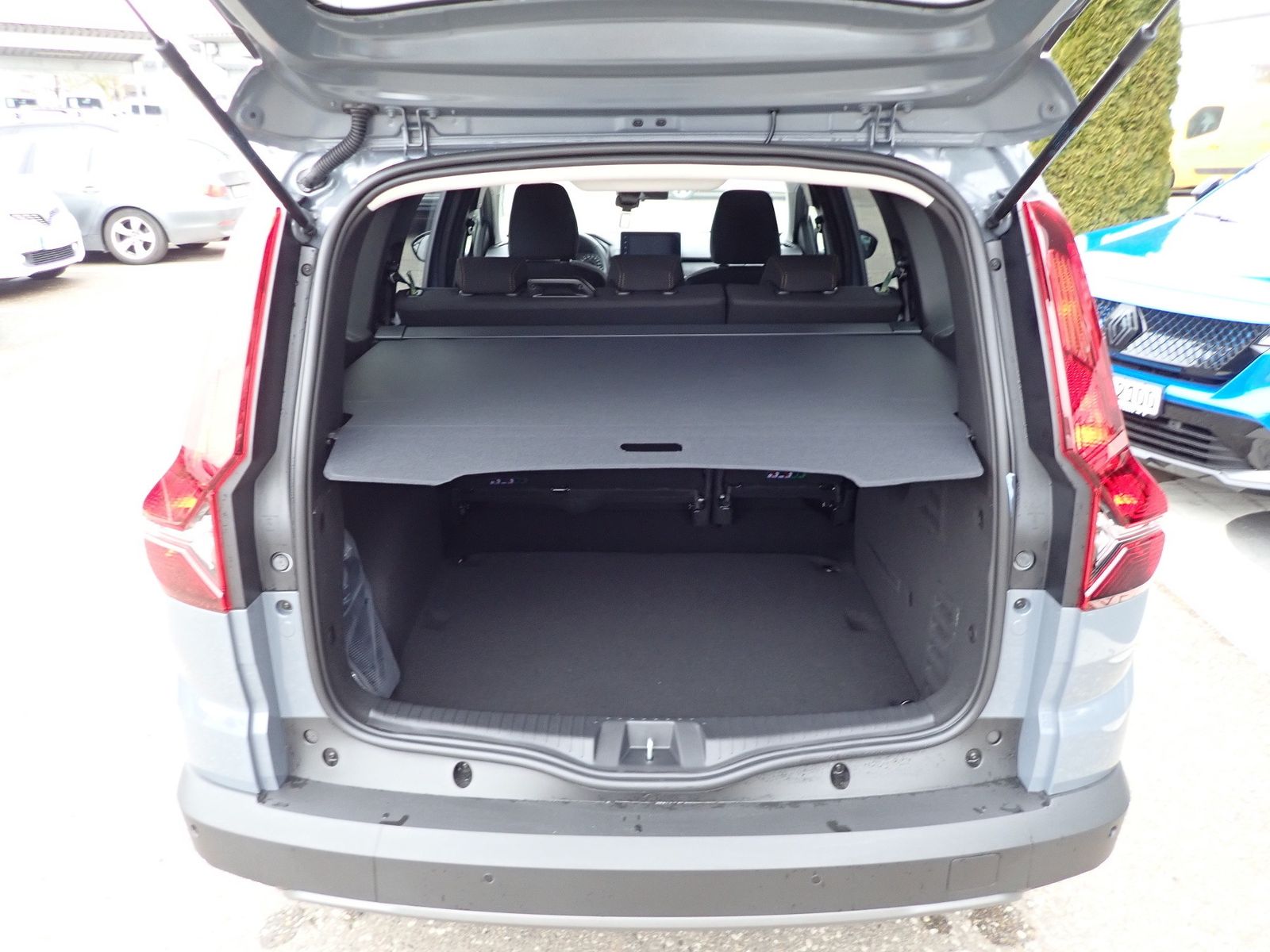 Fahrzeugabbildung Dacia Jogger TCe 110 EXTREME+/SHZ/EPH/RFK/NAVI