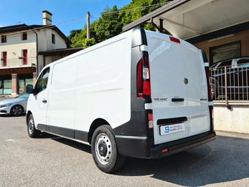 Renault Trafic - 11