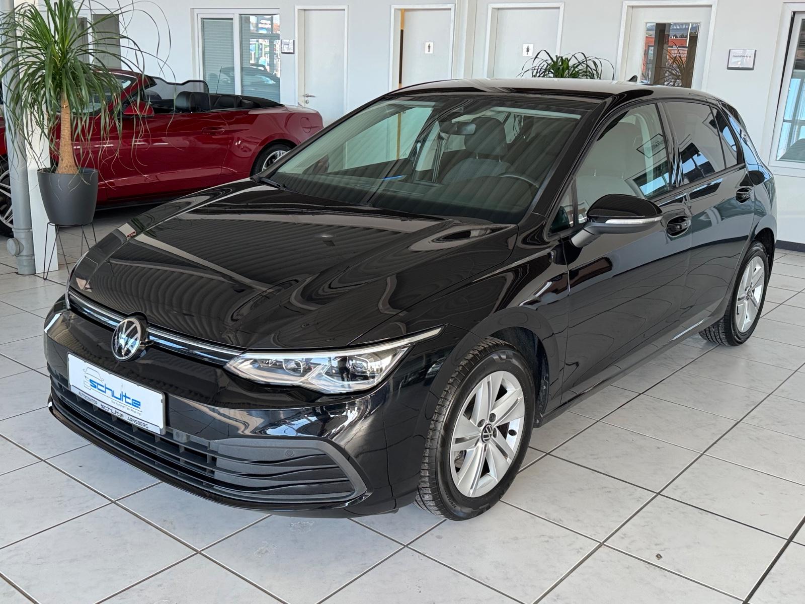 Volkswagen Golf VIII Life ACC*LED*CarPlay*Navi*V-Cockpit