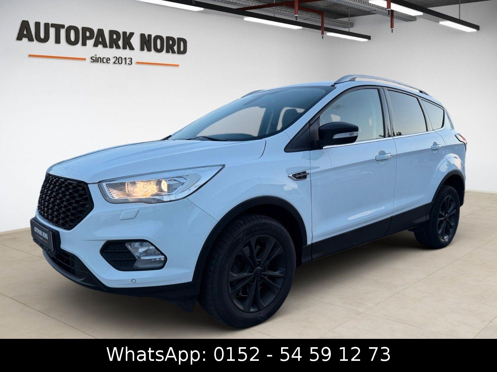 Ford Kuga 4x4 Aut. Titanium/1.HAND/AHK/LED/SHZ/TEMP