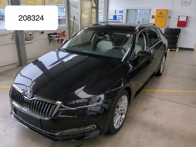 Skoda Superb Combi Style NAVI+/ACC/LEDER/MASSAGE/VIRTU