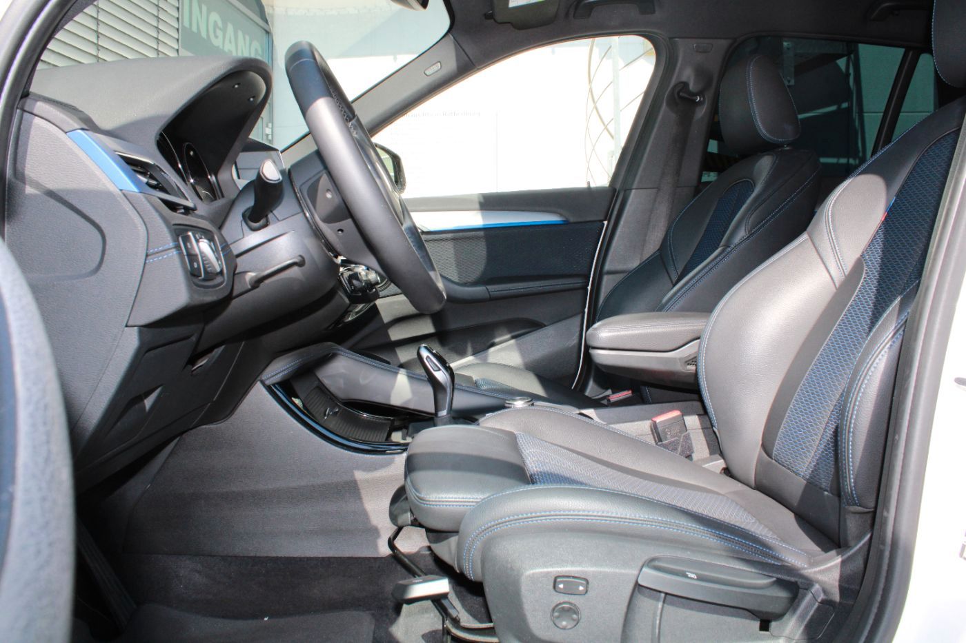 BMW X1 sDrive18d M Sport Navi LED DABTempomat SH foto 8