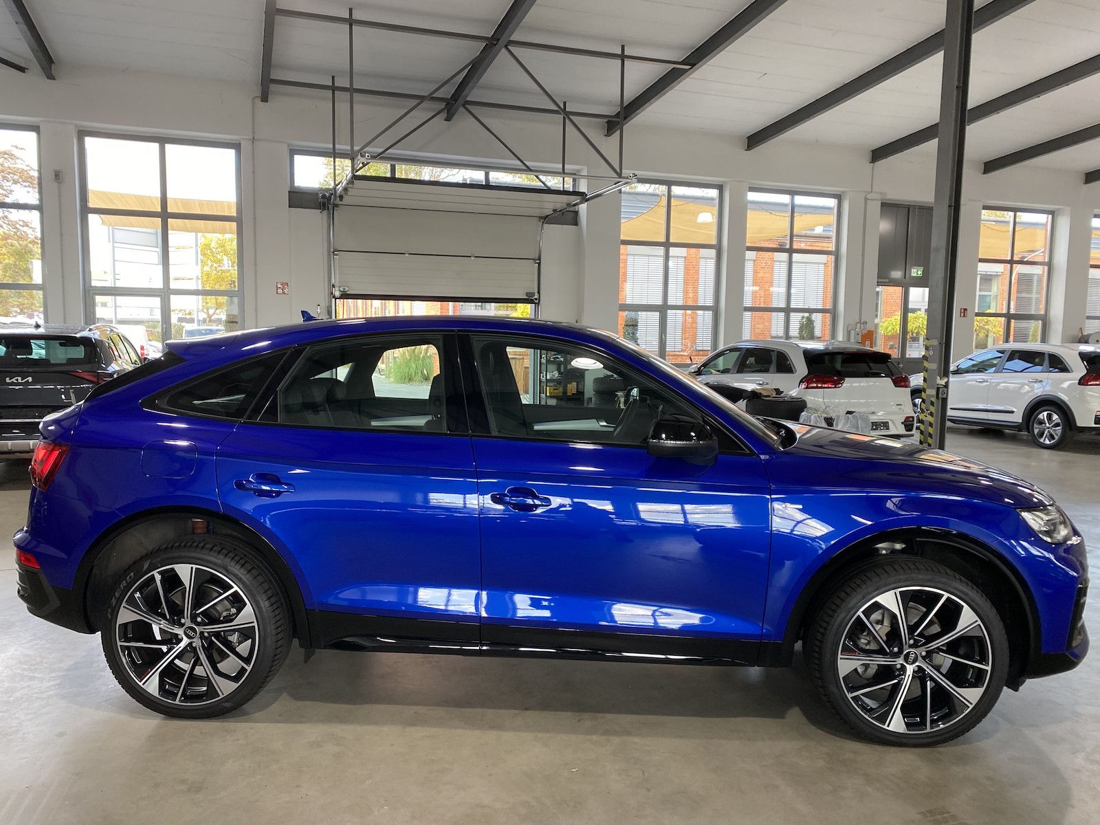 Fahrzeugabbildung Audi Q5 Sportback 40 TDI S line/Pano/Raute/Matrix/21
