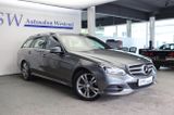 Mercedes-Benz E 220 BT T AVANTG. PANORAMADACH / RÜCKFAHRKAMERA - Mercedes-Benz E 220 mit Diesel-Antrieb: Leder, Kombi