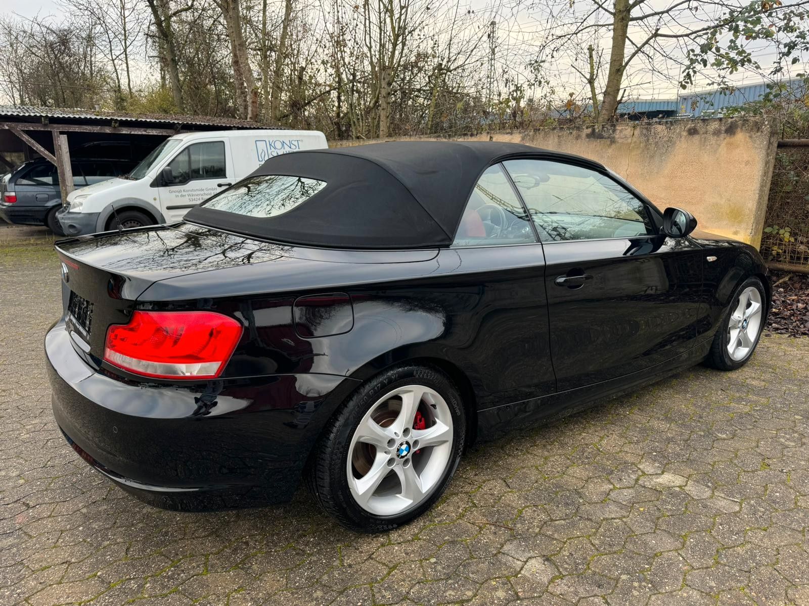 Fahrzeugabbildung BMW 120d Cabrio*PDC*