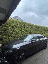 Mercedes-Benz E 350d AMG Line Autom. AMG Line - Mercedes-Benz E 350 mit Diesel-Antrieb: Limousine