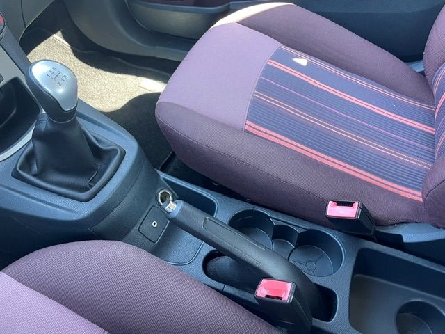 Fahrzeugabbildung Ford Fiesta Trend KLIMA Allwetter Alu el.SP teilb.Rüc