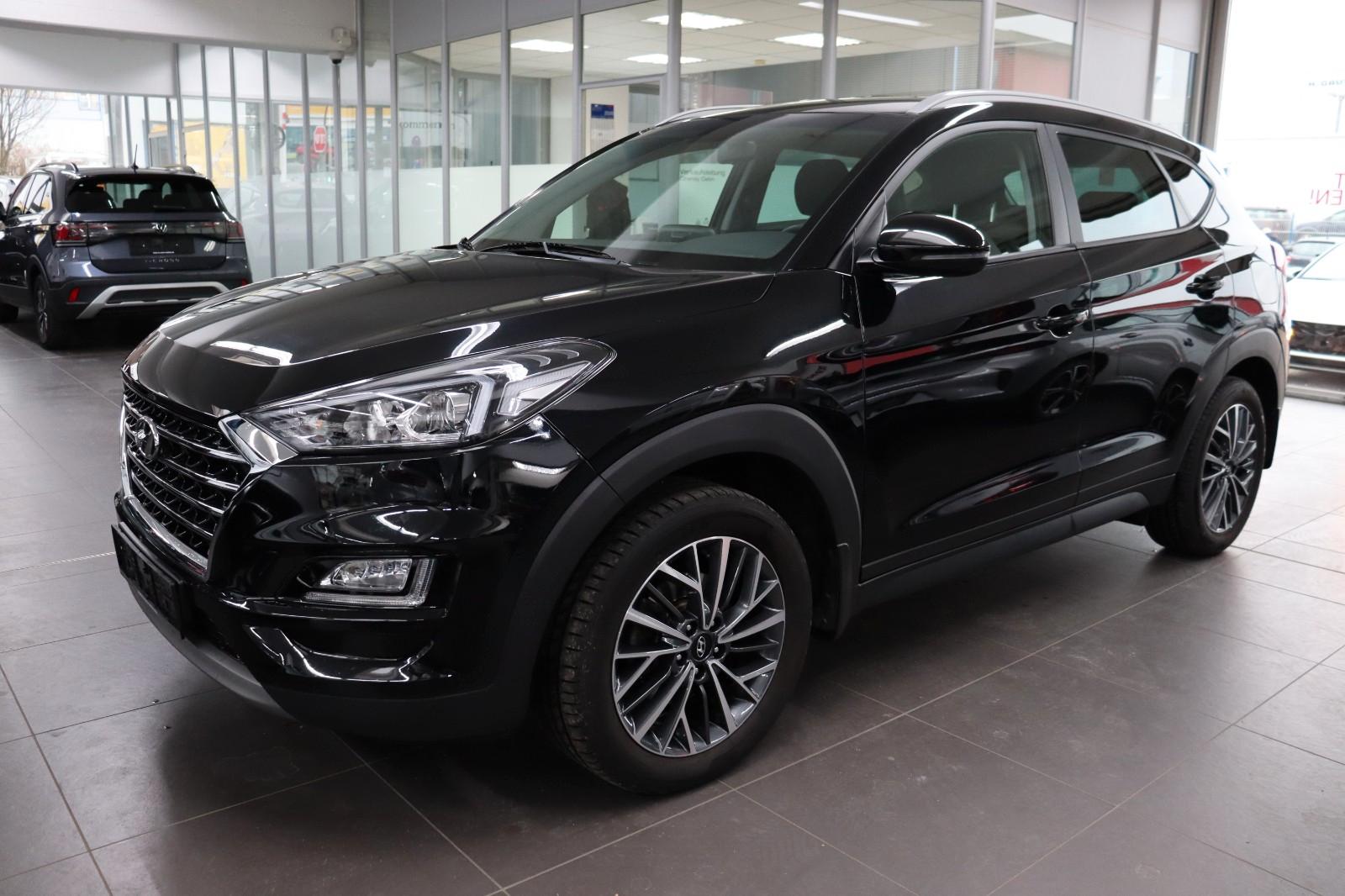 Hyundai Tucson 1.6 Navi SHZ R.Cam Tempo AHK SOFORT