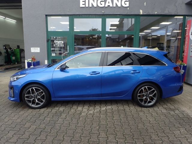 Fahrzeugabbildung Kia Ceed_sw 1.5 T-GDI GT Line LED R-Cam 4x Shz JBLSo