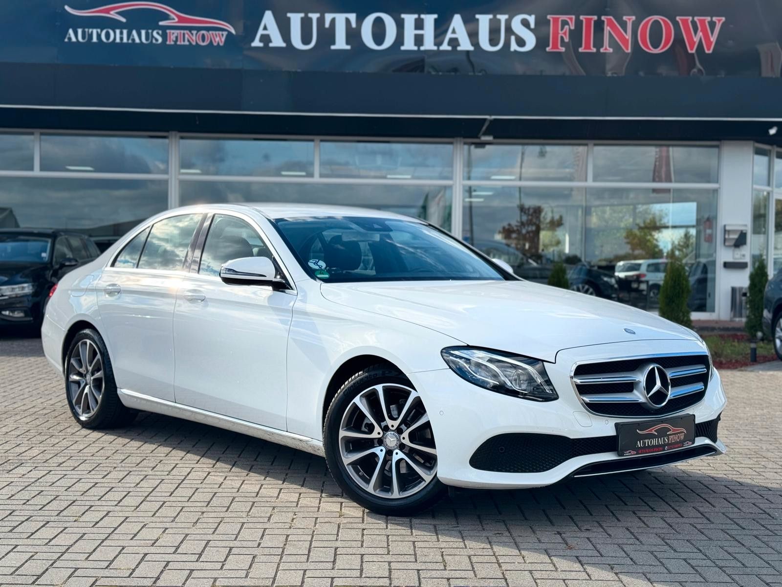 Mercedes-Benz E 200 Lim. 9G-TRONIC