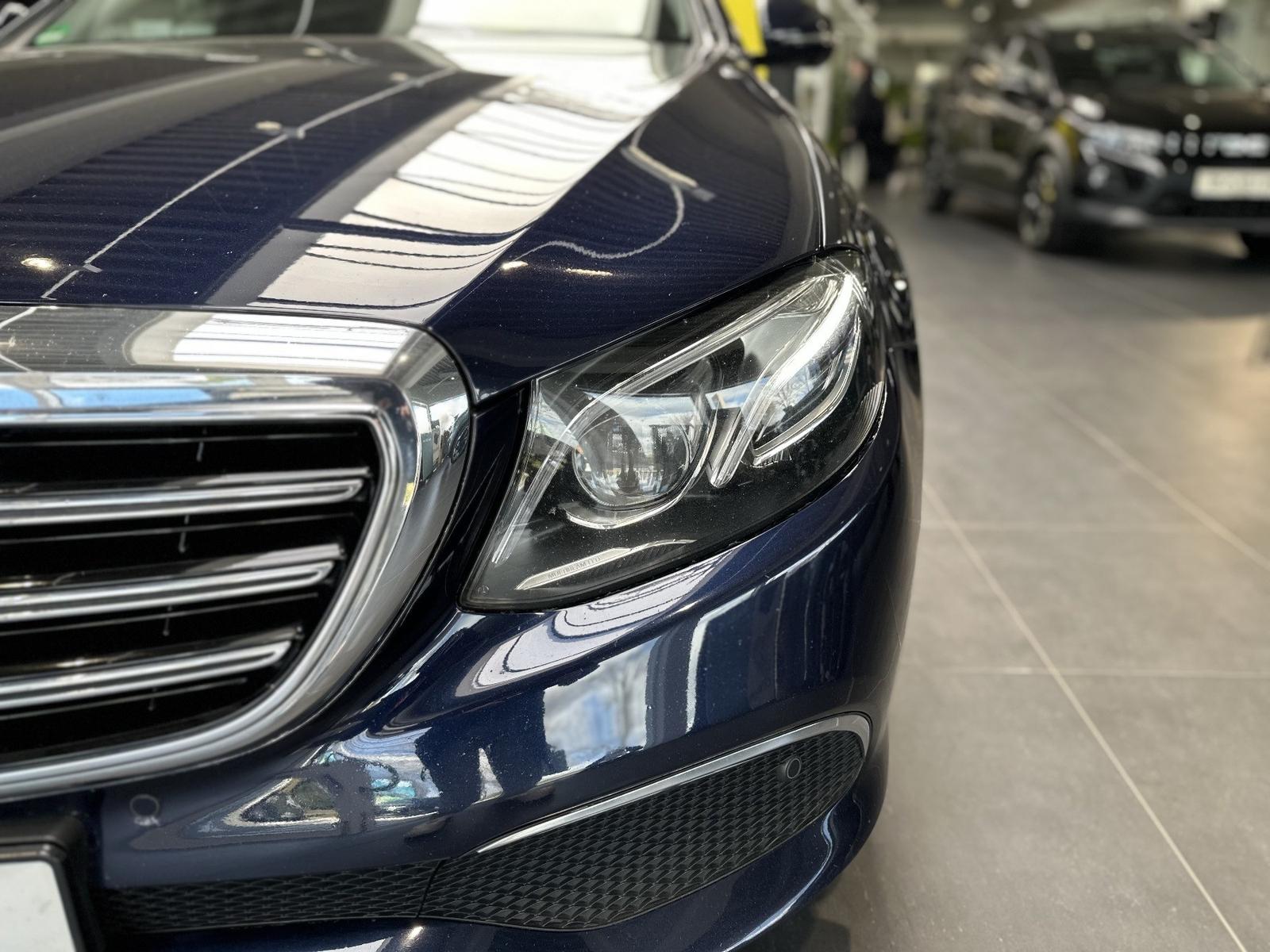 Mercedes-Benz E 300 de T-Modell Exclusive