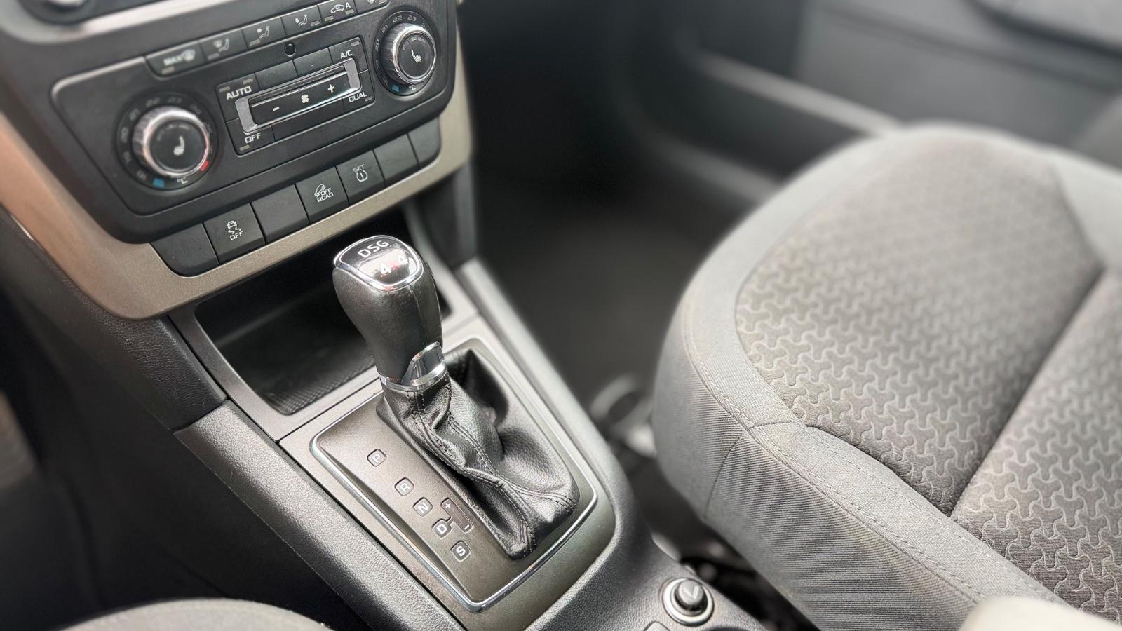 Skoda Yeti 2.0 TDI 4x4 DSG Elegance 140ch - 2 ème main - Pneus toutes saisons - Bi-xénon - Carnet entretien