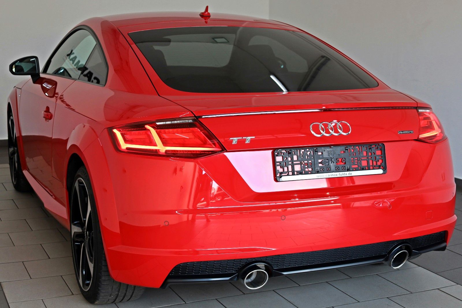 Fahrzeugabbildung Audi TT Coupe 2.0 TFSI quattro S line Navi,Bang&O,SH