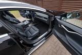 Tesla Model S Maximale Reichweite - Ludicrous + - schwarze Tesla Model S