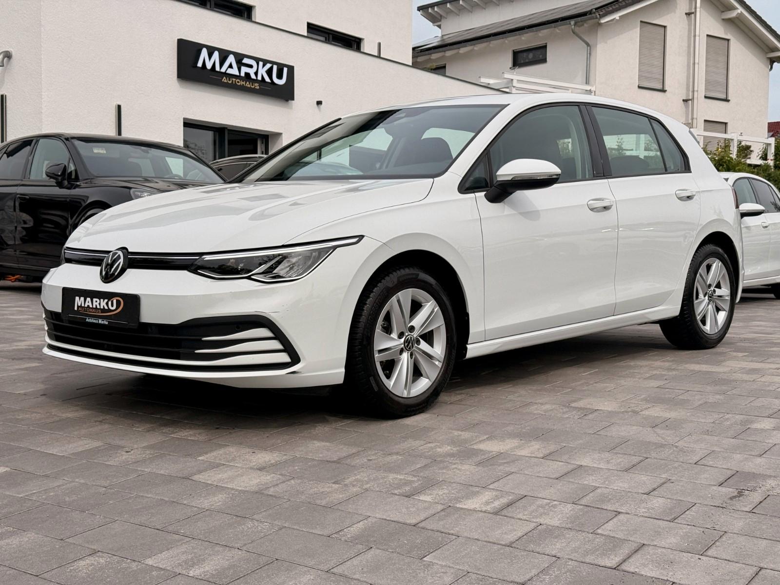 Volkswagen Golf VIII 2.0 TDi Lim. Life ACC*RFK*PDC*NAVI*
