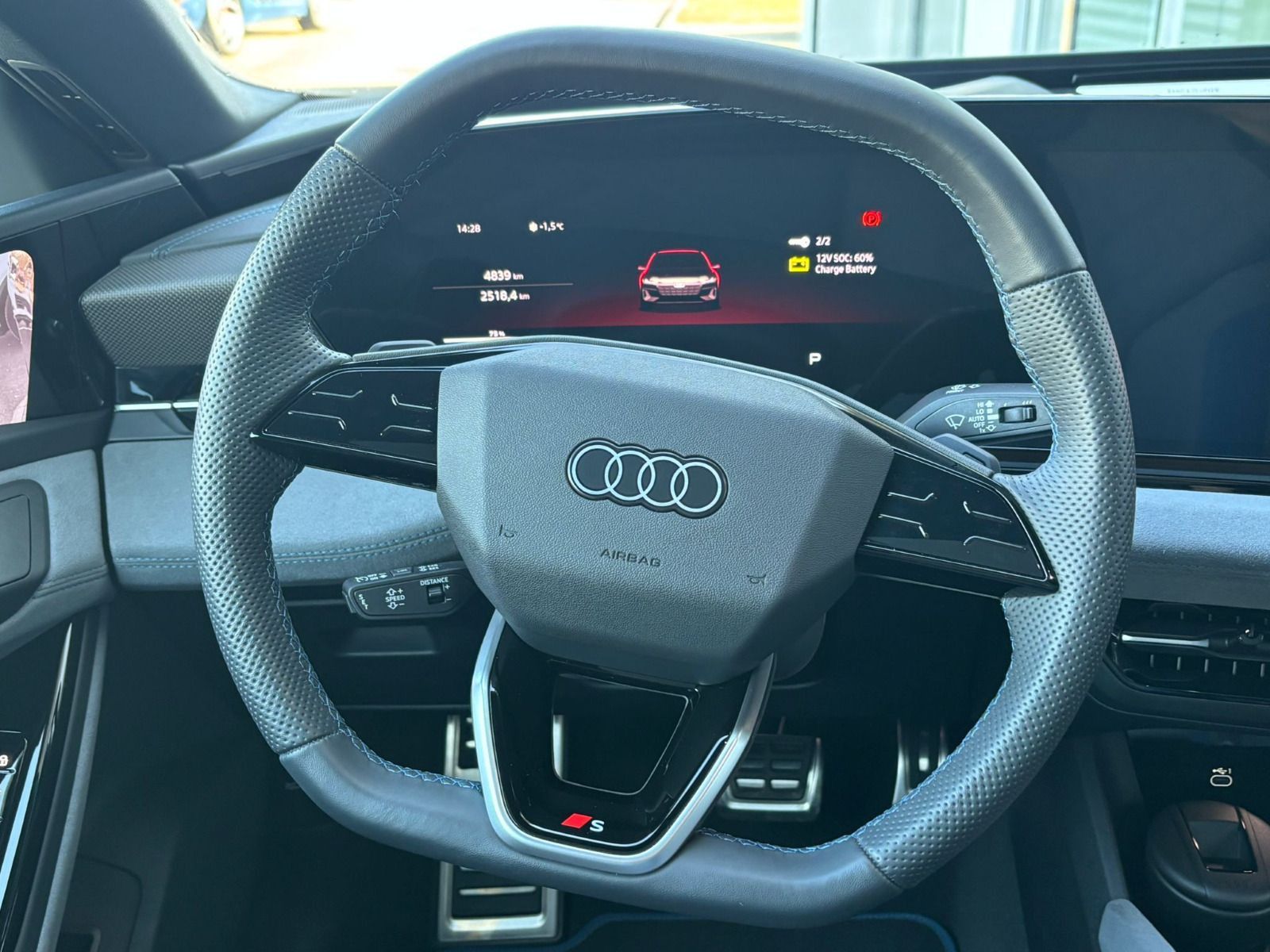 Audi S6 e-tron - Bild 11