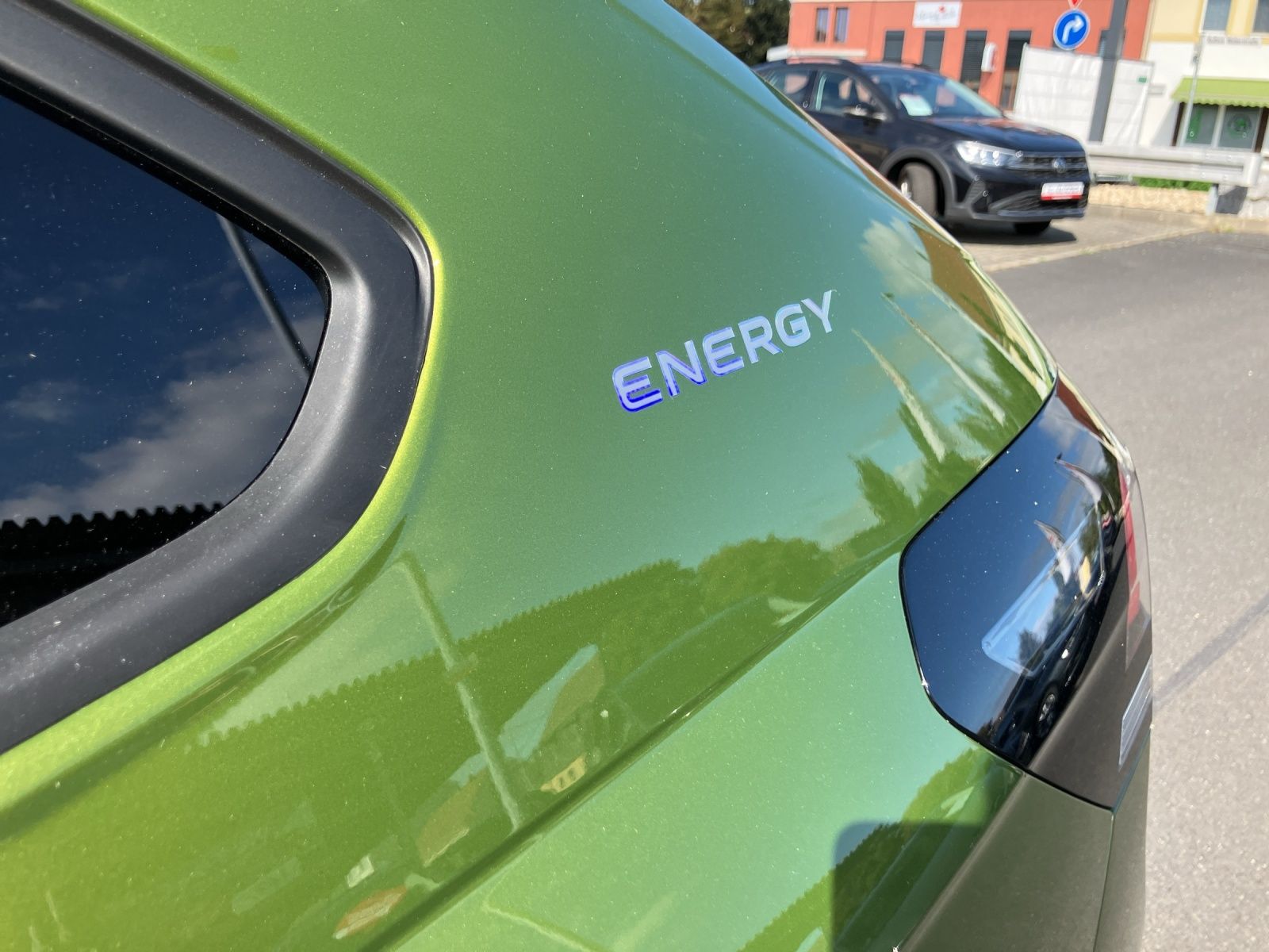 Fahrzeugabbildung Volkswagen Taigo Energy LED DAB ACC