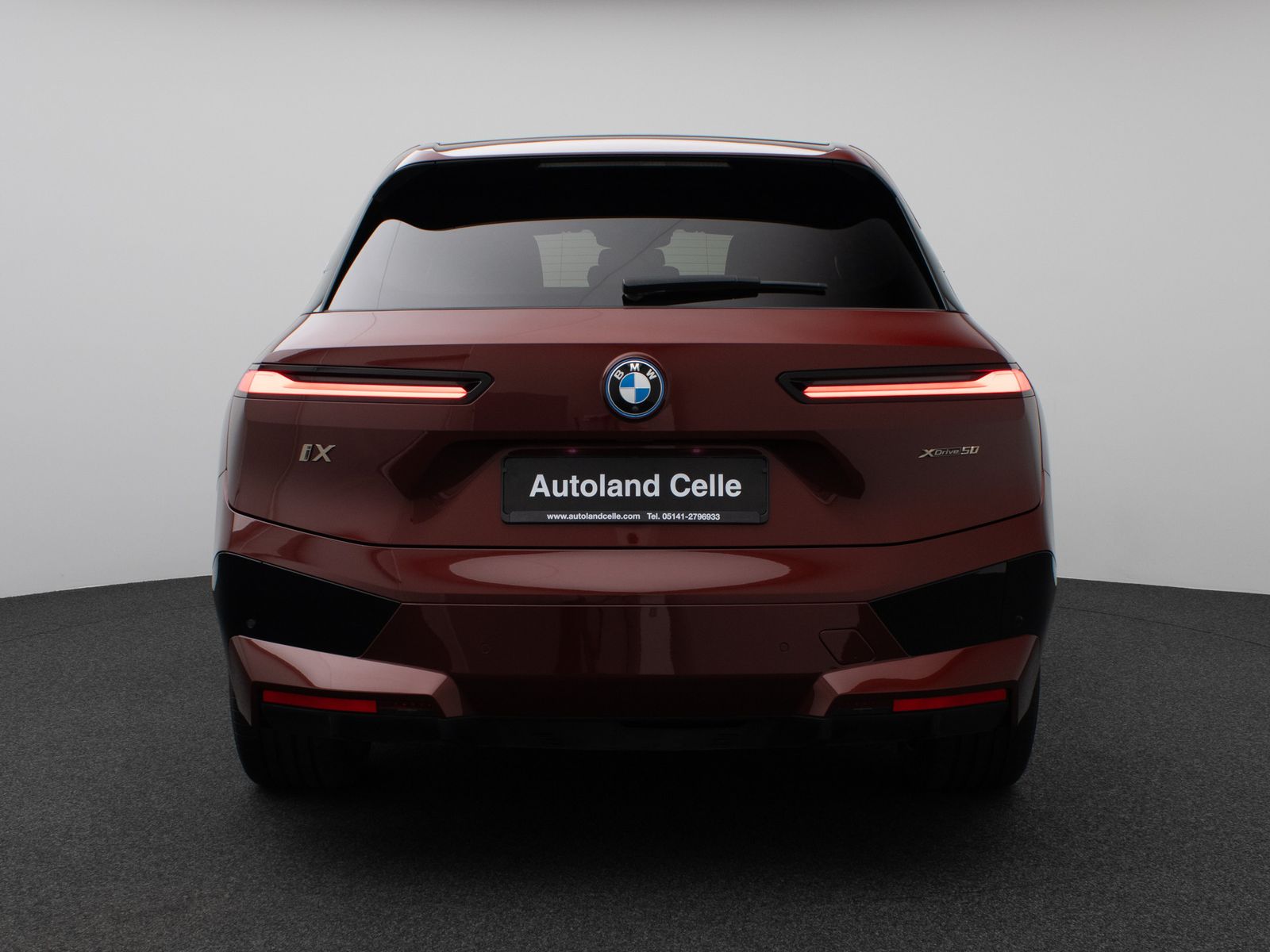 Fahrzeugabbildung BMW iX xD50  Sport Pano Sky-Lounge 360°Laser SoftCl