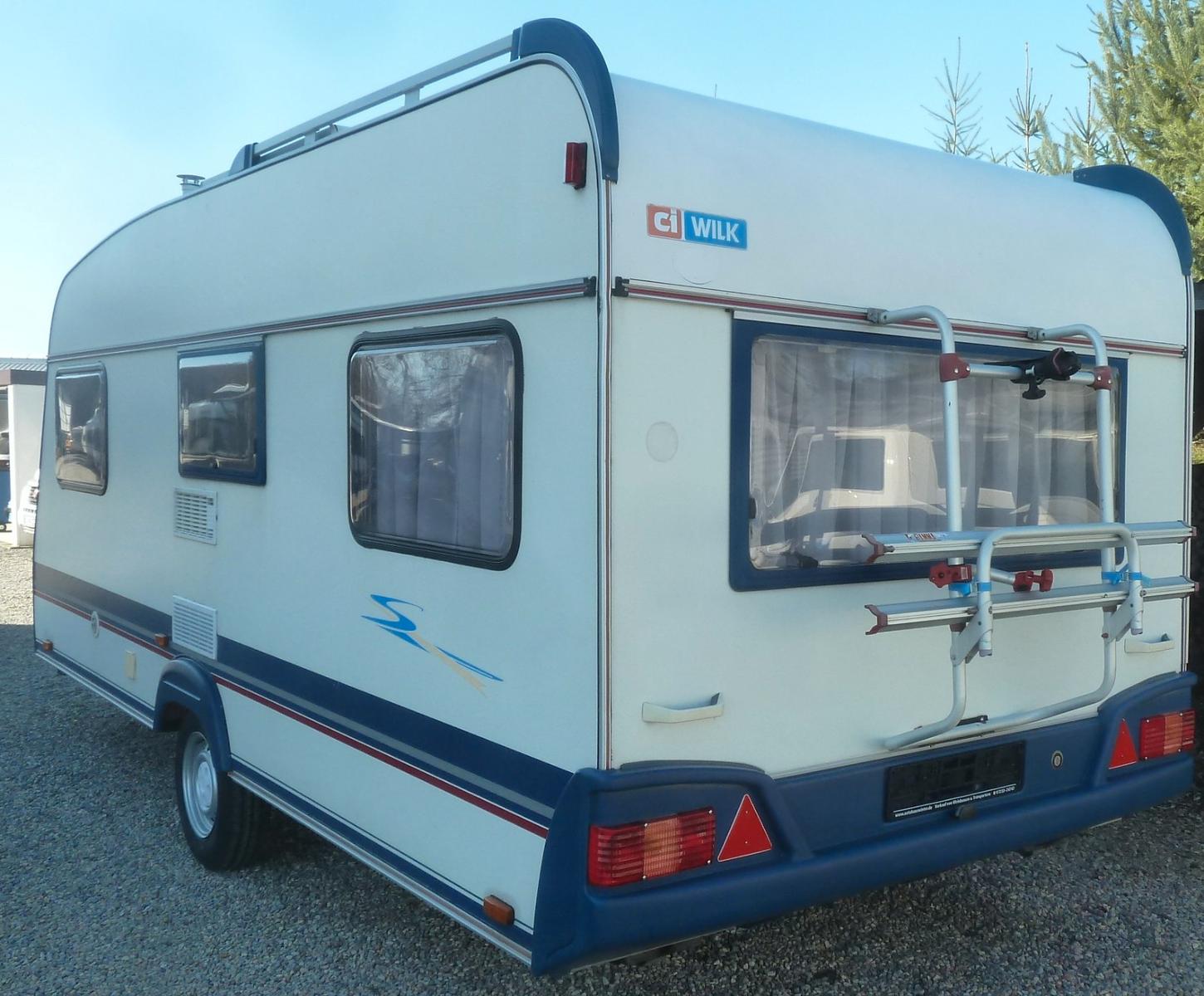 Wilk Stern 490DQ - Festbett , Vorzelt, Therme, Solar!