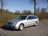 Mercedes-Benz E 200 KOMPRESSOR T CLASSIC Classic
