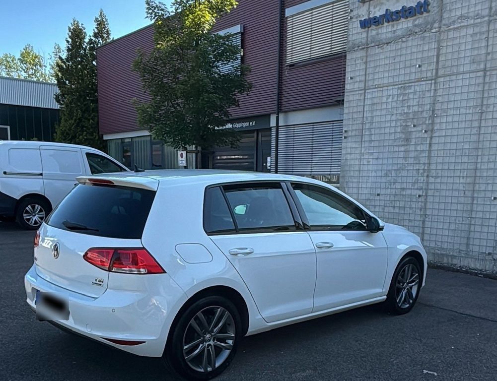 Image of Volkswagen Golf