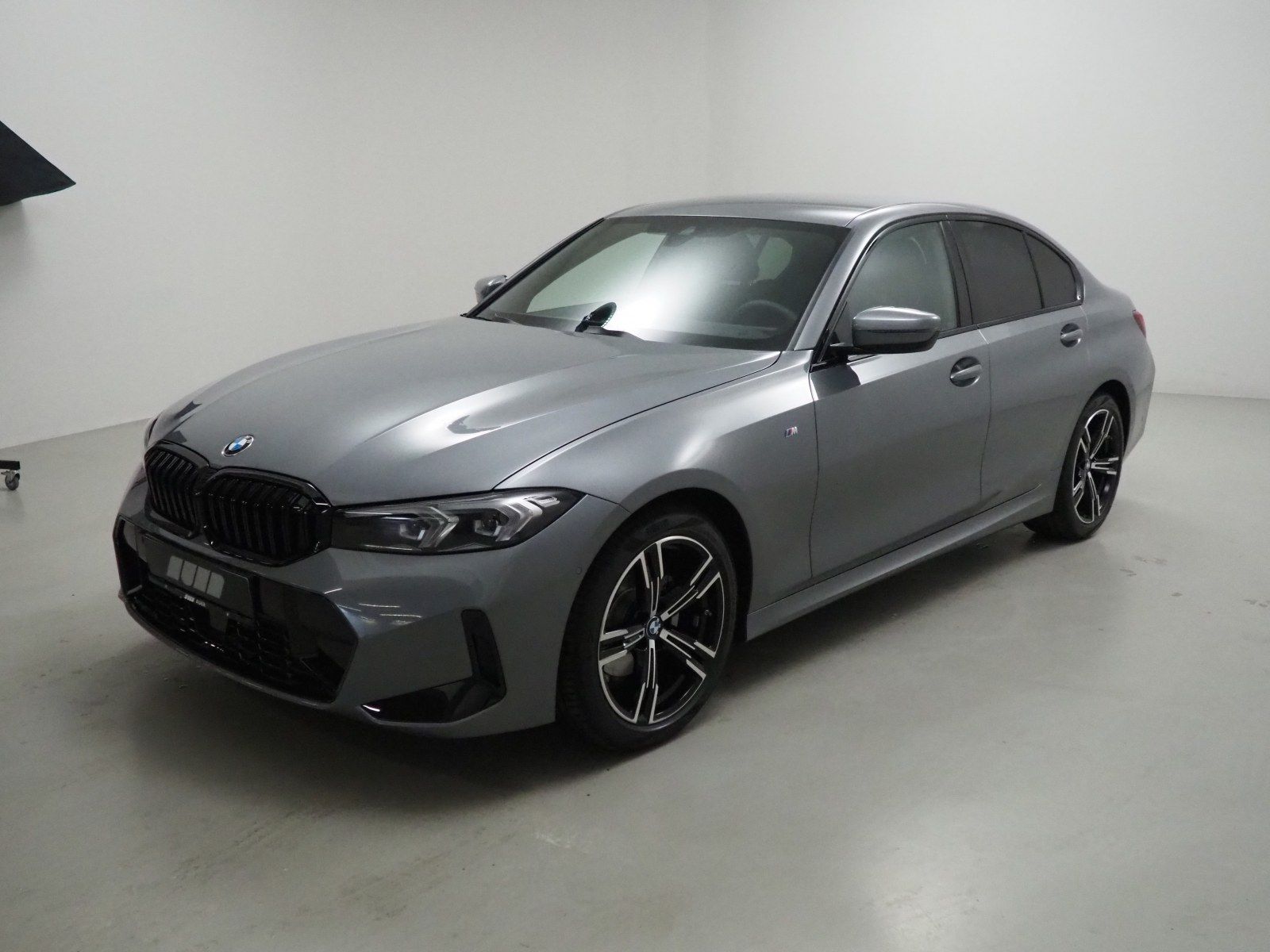 BMW 320D XDRIVE M-Sport Navi imagem 2