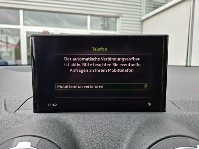 Q2 35 TFSI ADVANCED CAM+SHZ+LED