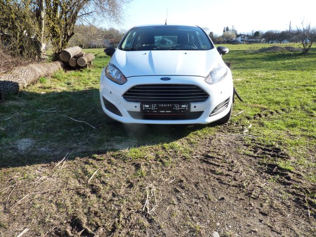 Ford Fiesta 1,25 44kW Ambiente Zahnriemen ern