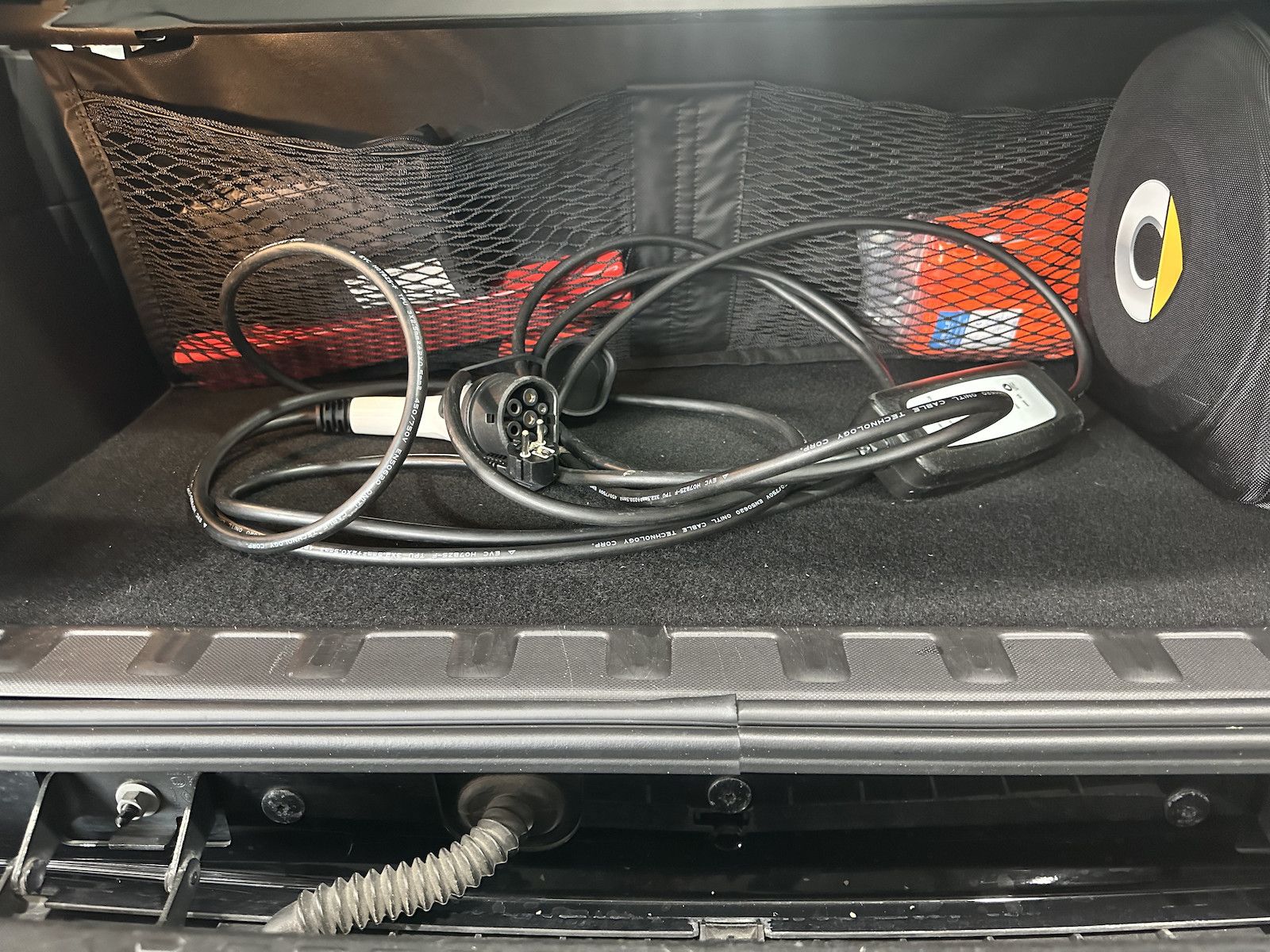 Fahrzeugabbildung Smart ForTwo Cabrio EQ Passion/22KW/Alu/Sound/SH/Temp/