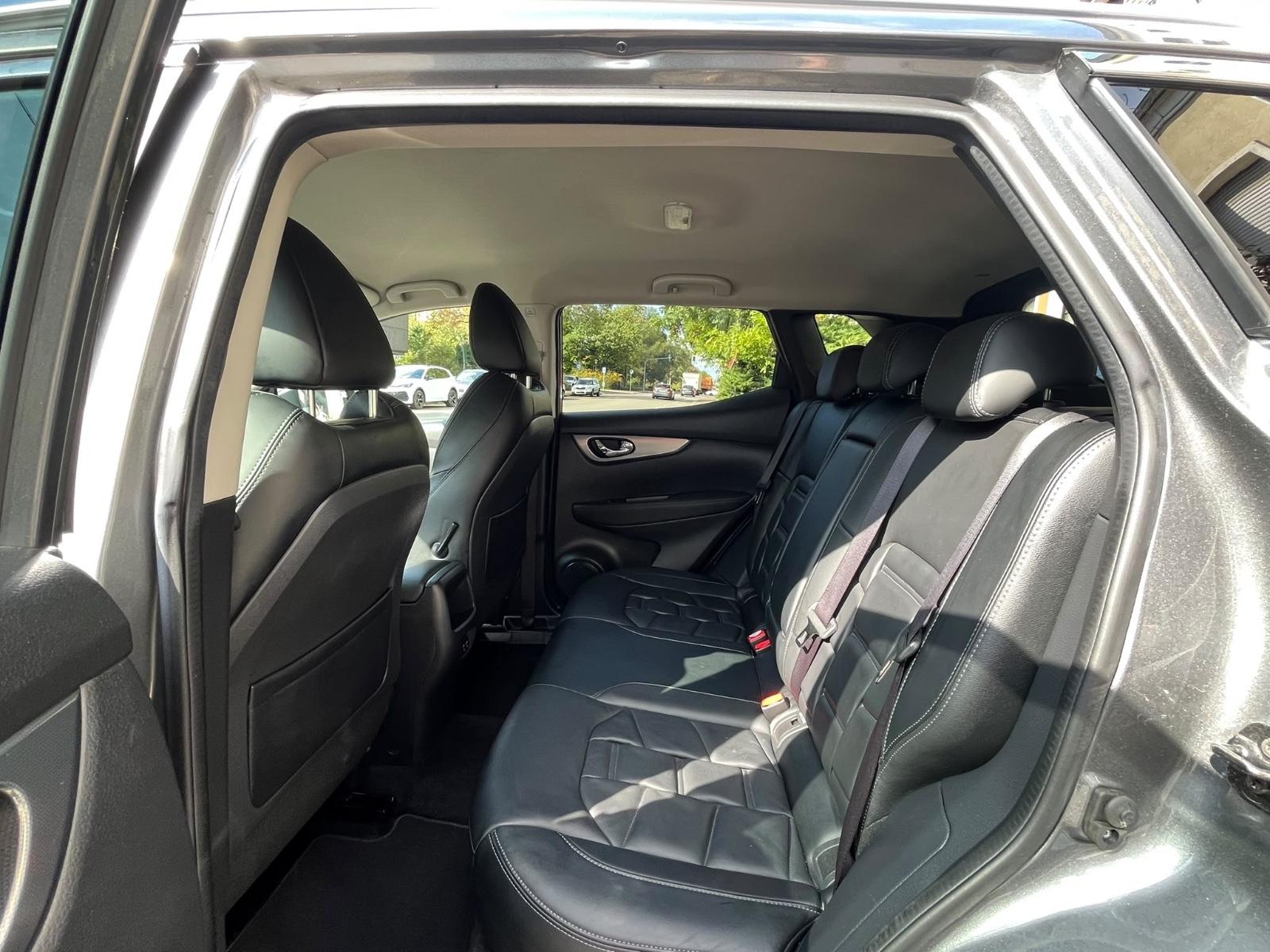 Nissan Qashqai Tekna 1,3 AUTOMATIK, LEDER