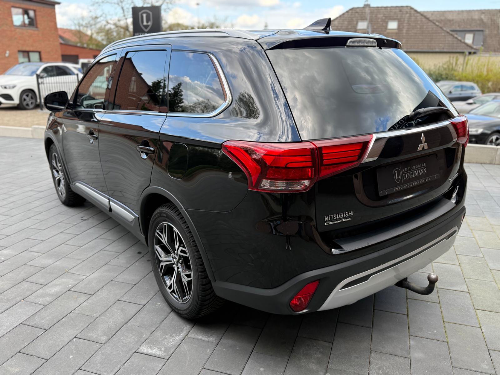 Mitsubishi Outlander 2.0 CVT Diamant Ed. 2WD I AHK I KAM