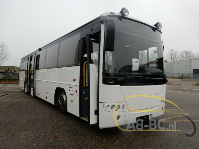 Volvo 8700 46 Sitze Liftbus