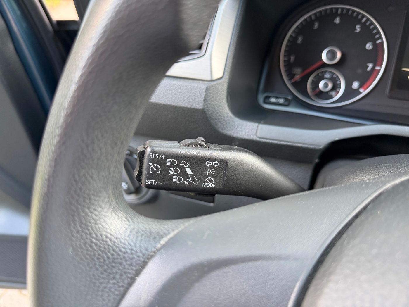 Volkswagen Caddy PKW Trendline 1,0 TSI BMT Klima PDC SHZ
