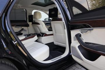 2025 AUDI S8 — миниатюра 15