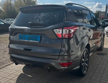 Ford Kuga - 4