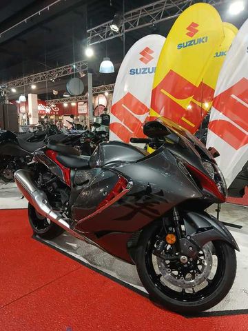 Suzuki GSX-R1300 HAYABUSA 