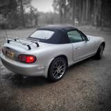 Mazda MX-5 1.6 16V Unplugged Unplugged - Mazda MX-5 aus 2004