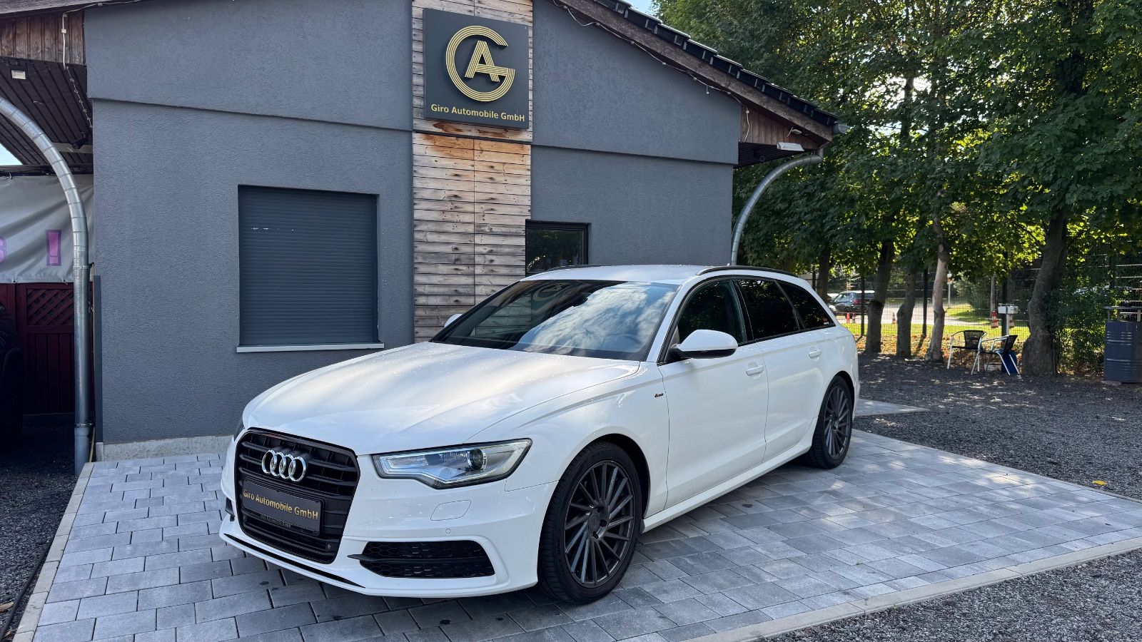 Audi A6 - 1