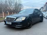 Mercedes-Benz Mercedes Benz S 350 BlueTEC AMG Paket 4MAT... - Mercedes-Benz S 350 in Bonn