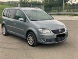 Volkswagen VW TOURAN 2.0 TDI 170 PS 7 SITZER - Volkswagen Touran: 170 Ps